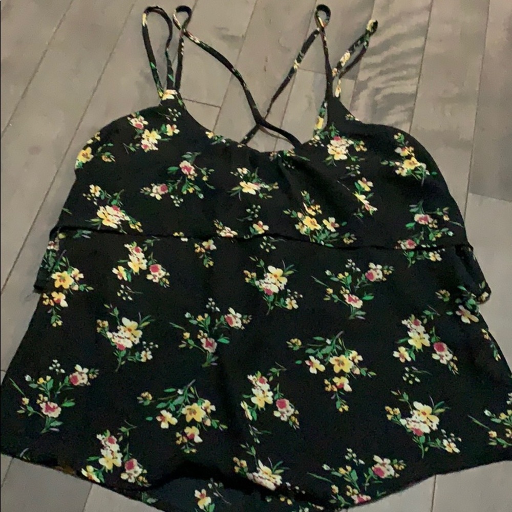 Ruffle tank - Picture 2 of 3
